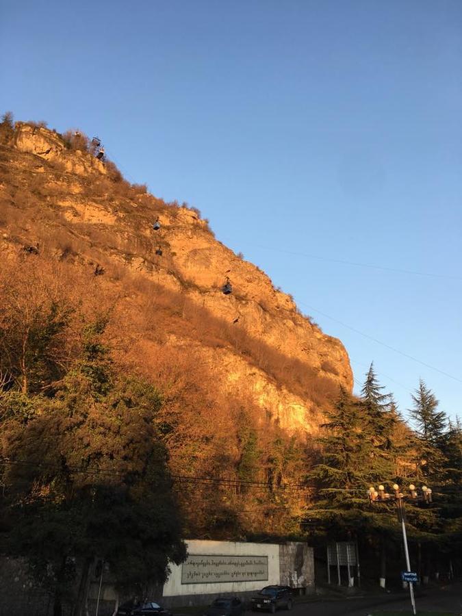 Hotel Newland Chiatura Eksteriør billede